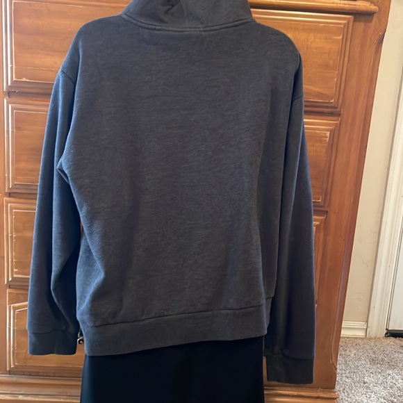 PINK sweatshirt - Picture 3 of 4